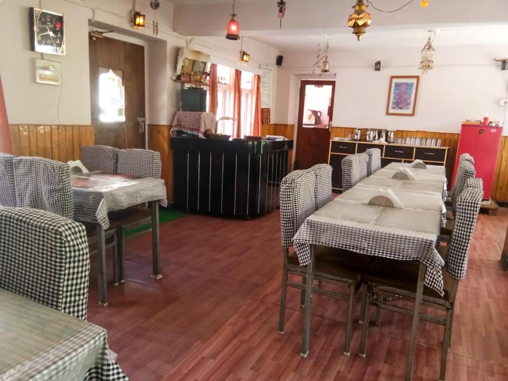 Hotel Gyespa Kyelang Екстер'єр фото