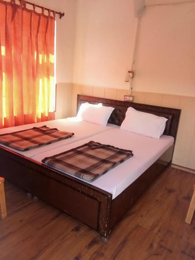 Hotel Gyespa Kyelang Екстер'єр фото